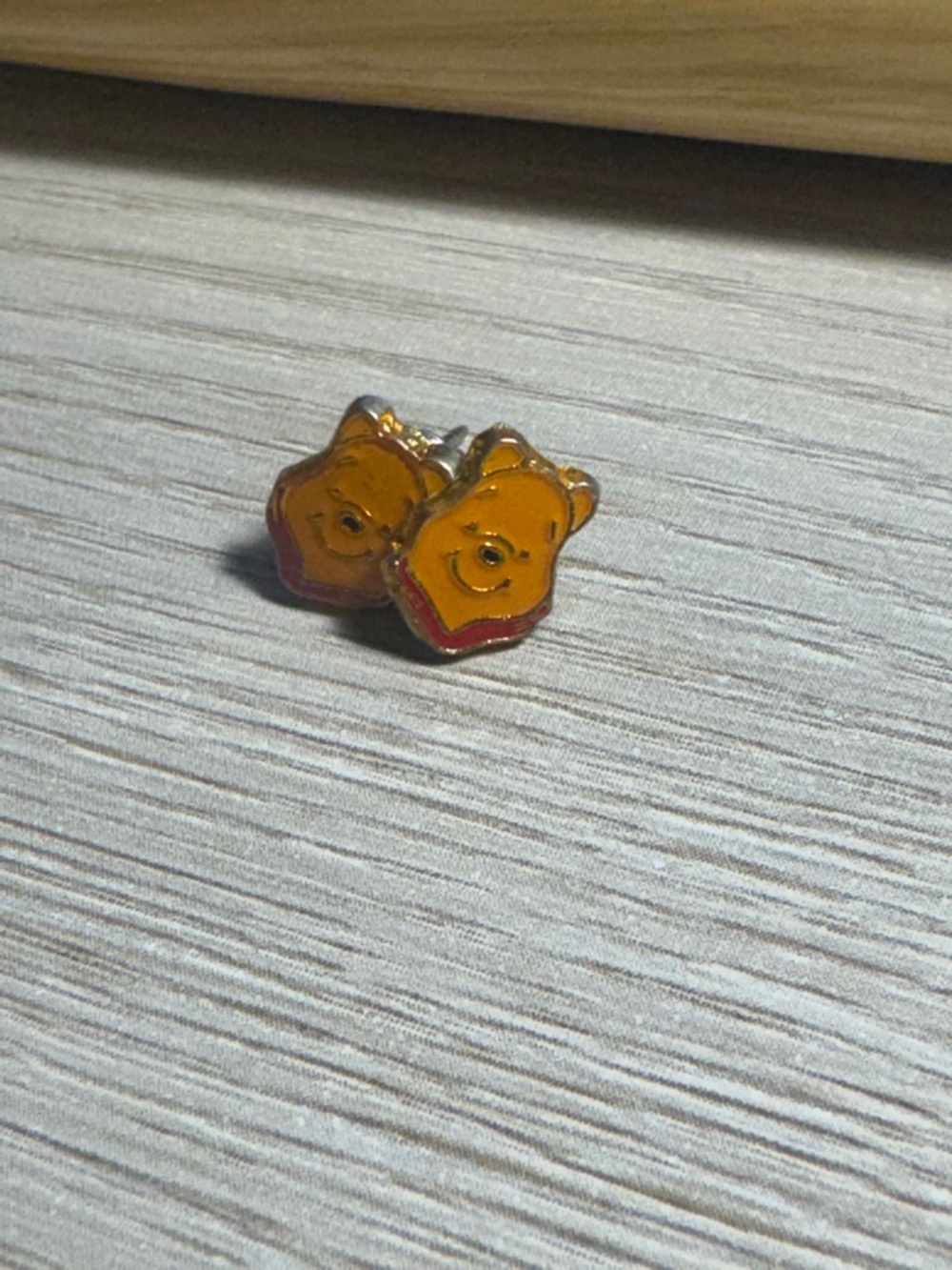 Vintage Winnie the Pooh Face Stud Earrings - Yellow & Red